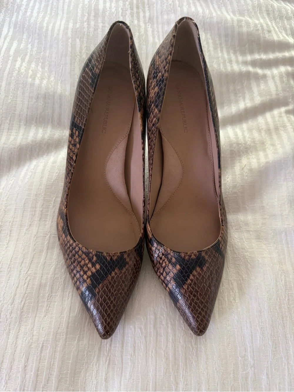Vintage Banana Republic Brown Snake-Print Pointed Toe Pumps